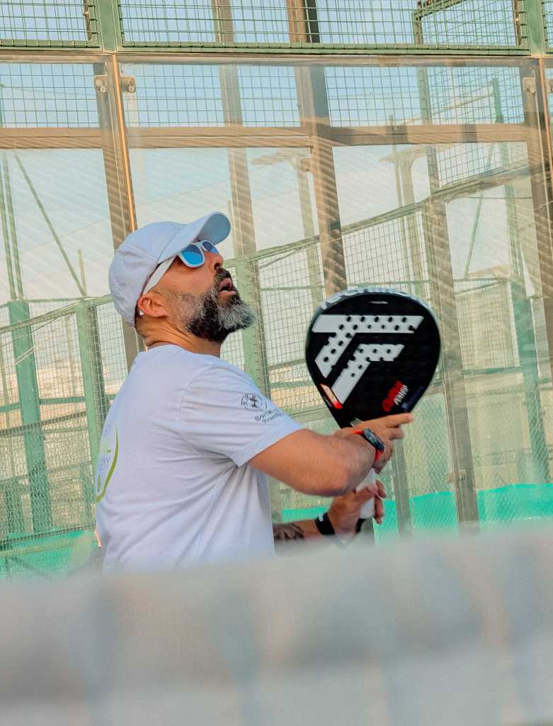 Concentración enfoque instructor pádel Barcelona España academia coaching profesional