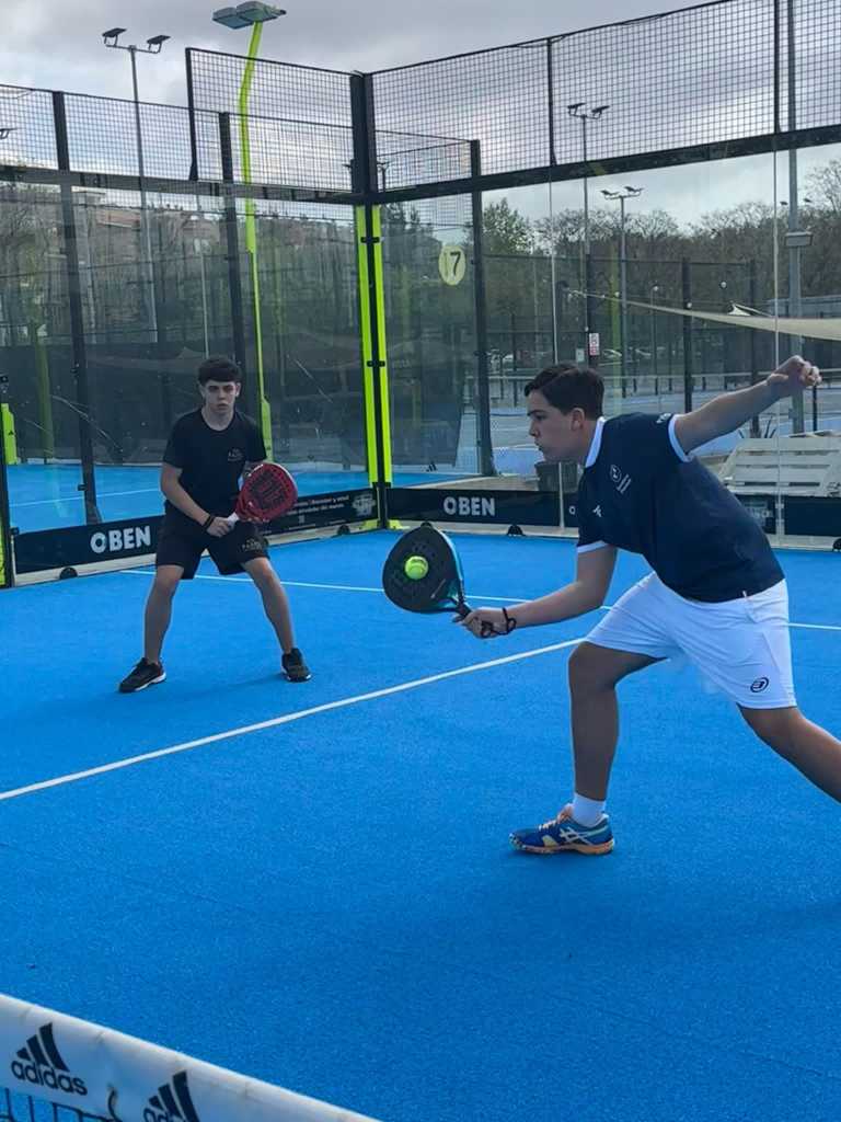 Estrategia dobles pádel entrenamiento España coaching profesional academia